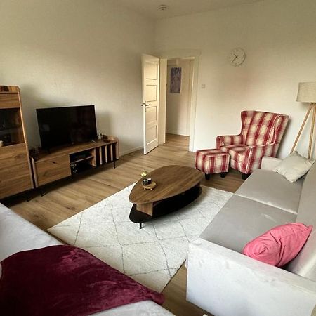 Bitterfelder Cityapartment Im Dichterviertel Exteriör bild