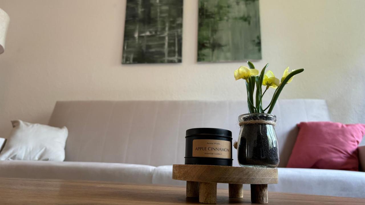 Bitterfelder Cityapartment Im Dichterviertel Exteriör bild